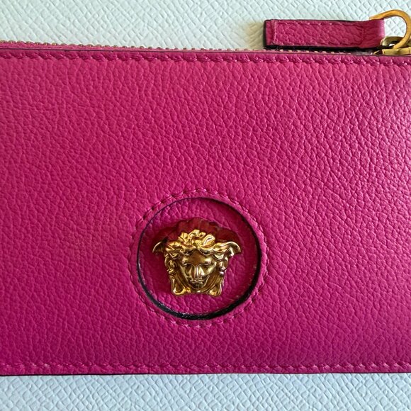 Versace La Medusa Fuchsia Leather Card Holder Wallet Keychain – Gold Medusa - Picture 3 of 13